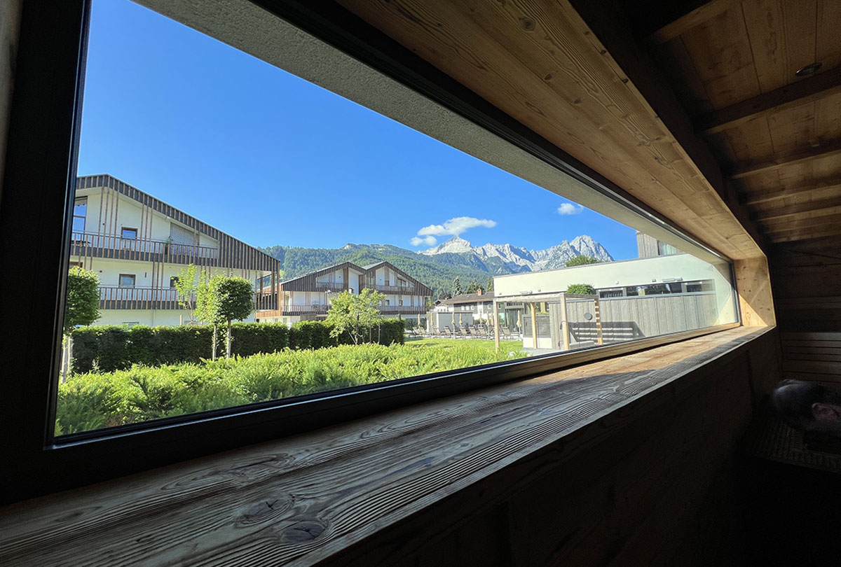 NAGEL Werbeagentur - Aktuelle Projekte - aja - Hotel - Folierung